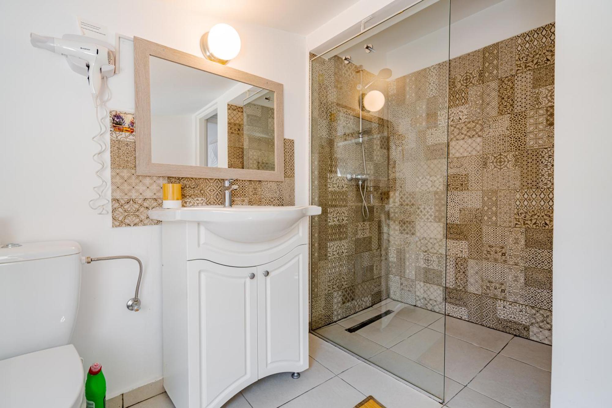Central Muse Apartment Bucarest Esterno foto