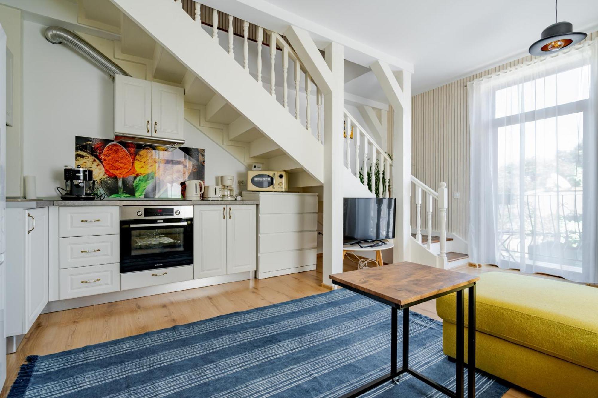 Central Muse Apartment Bucarest Esterno foto